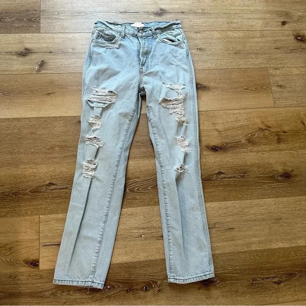 Revice Denim Light Wash Distressed Straight Leg Jeans Size 28 GUC